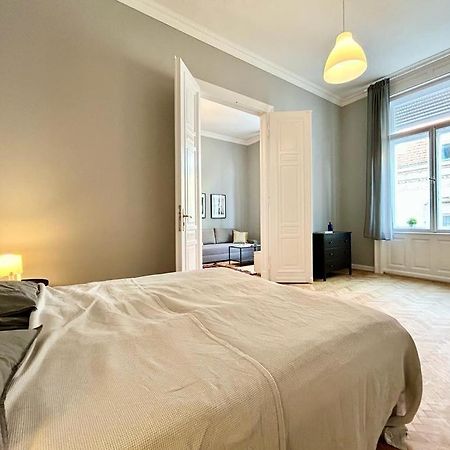 Gellert Danube Panorama Apartment Budapest Exterior foto